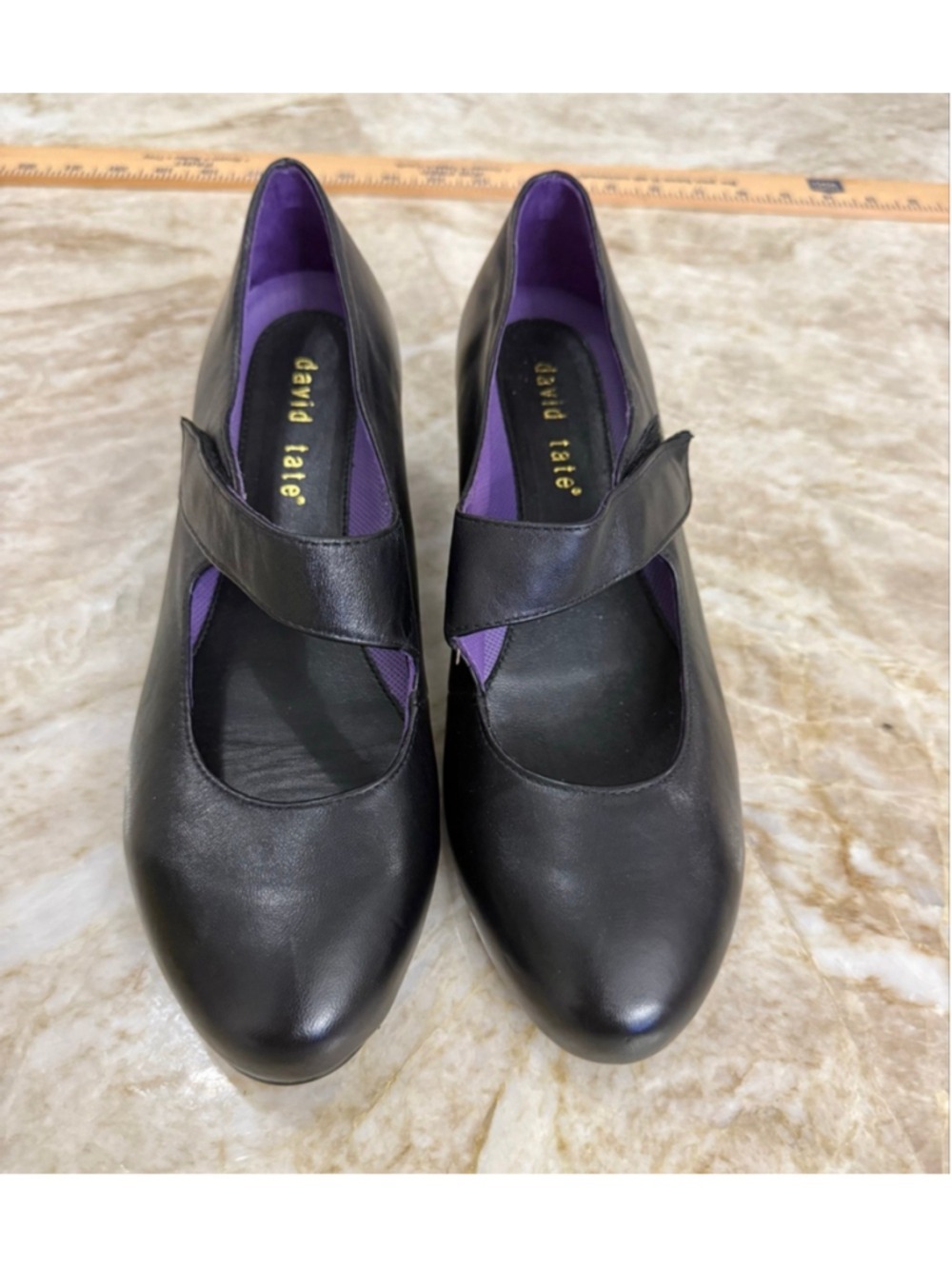 David Tate Black Leather Heels with Purple Lining 8.5 rounded strap Mary Jane